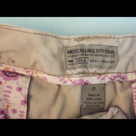American Eagle Outfitters Khaki shorts - Picture 2 of 4